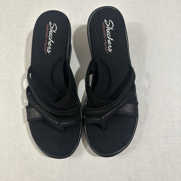 Skechers Womens Sz 9 Memory Foam Sandals Black Heel Wedge Slip On Strappy - Picture 5 of 16